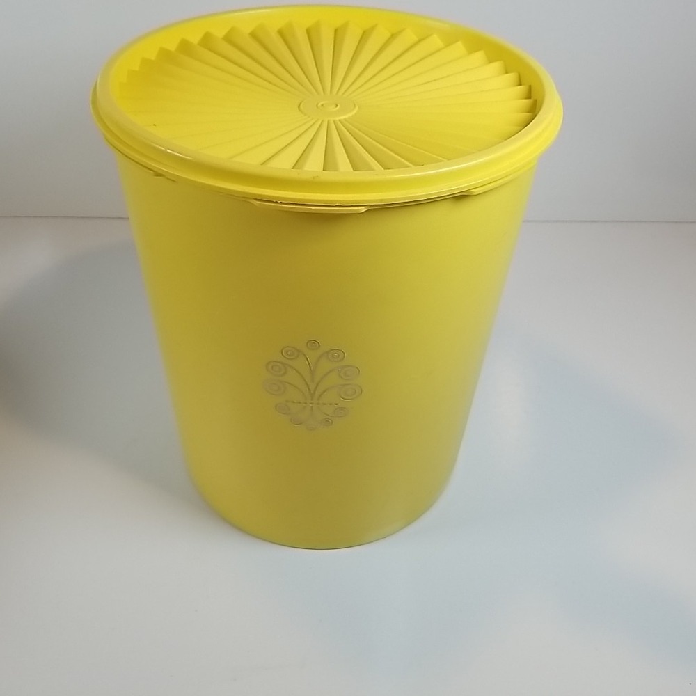 1970s Vintage Large Yellow Servalier Starburst Tupperware Canister
